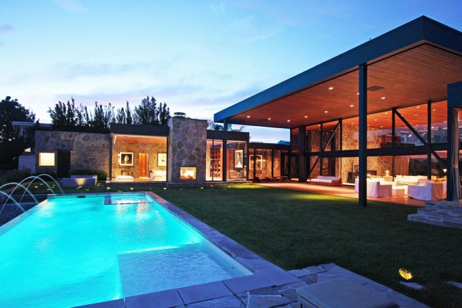 Лос Анджелес пригород односемейный дом с бассейном