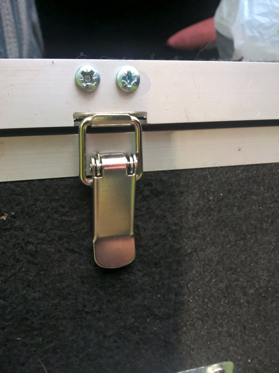 Петля антресольная Boyard mk01