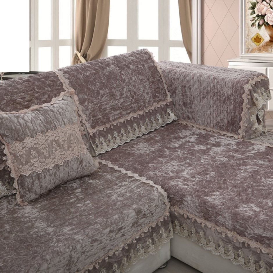 Пушистые накидки на диван