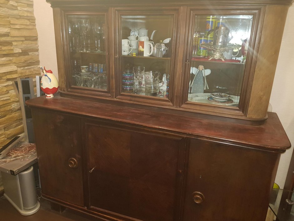 Сервант в стиле шебби Шик