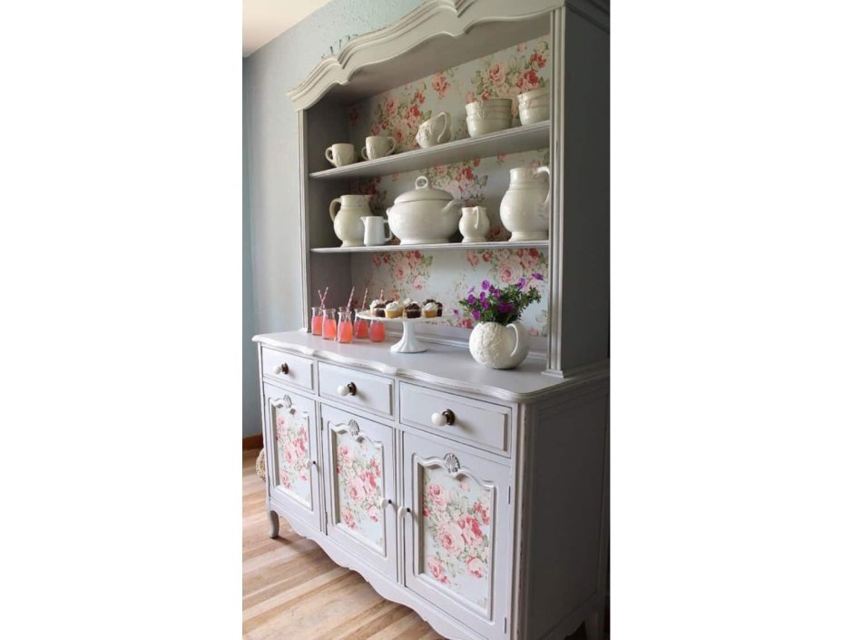 Новая жизнь старого буфета