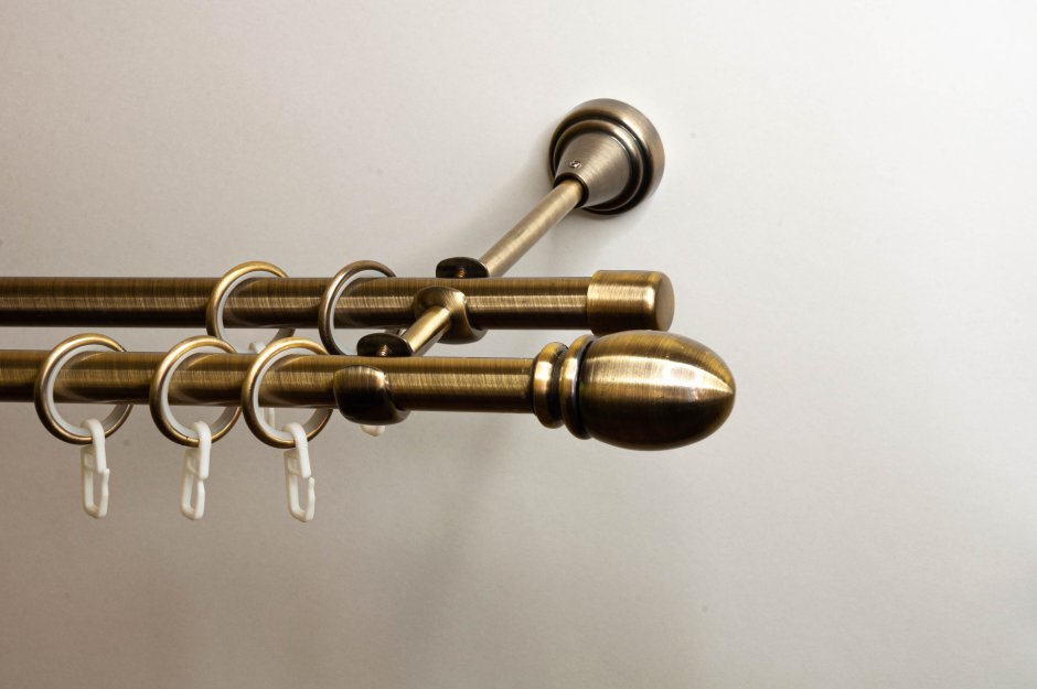 Карниз Дельфа-Буг металл