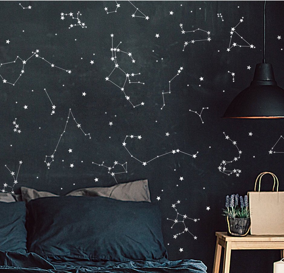 Звездное небо на стене