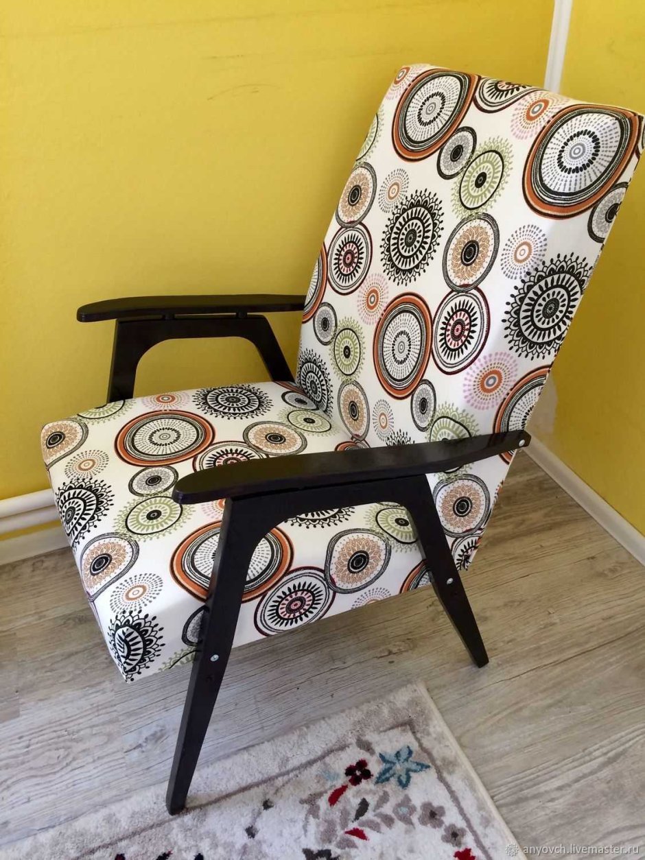 Переделка старого кресла