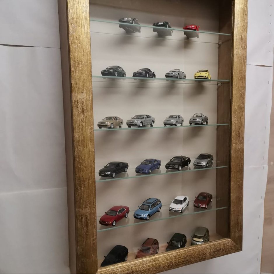 Витрина настенная Кент