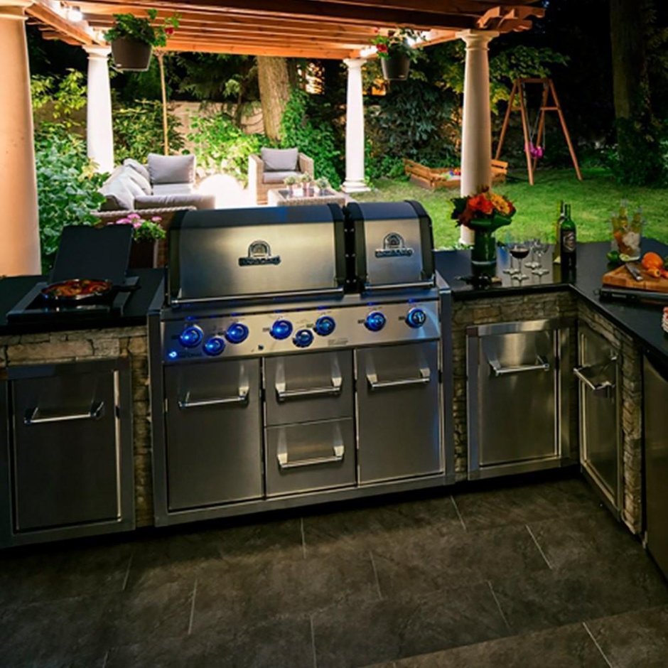 Беседка с кухней