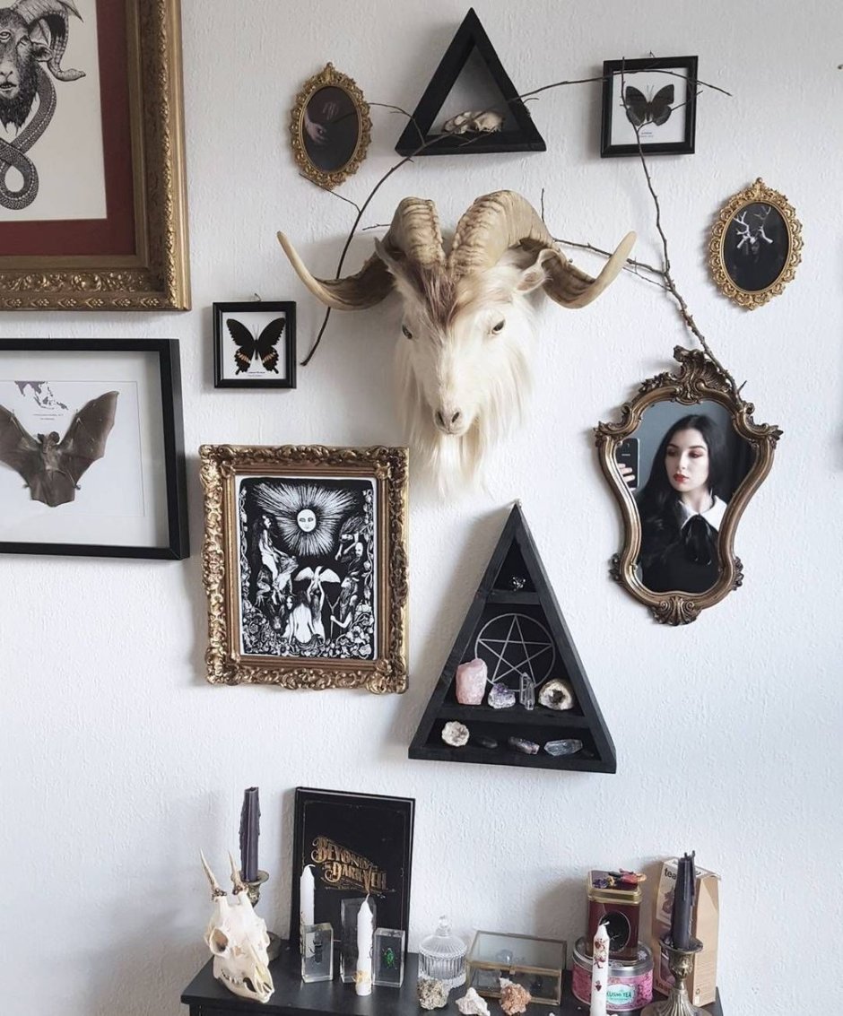 Декор комнаты в стиле ведьмы