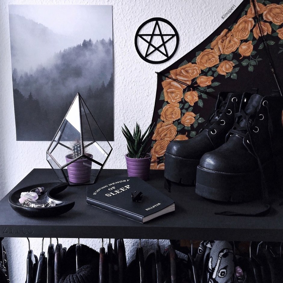 Домик колдуньи интерьер