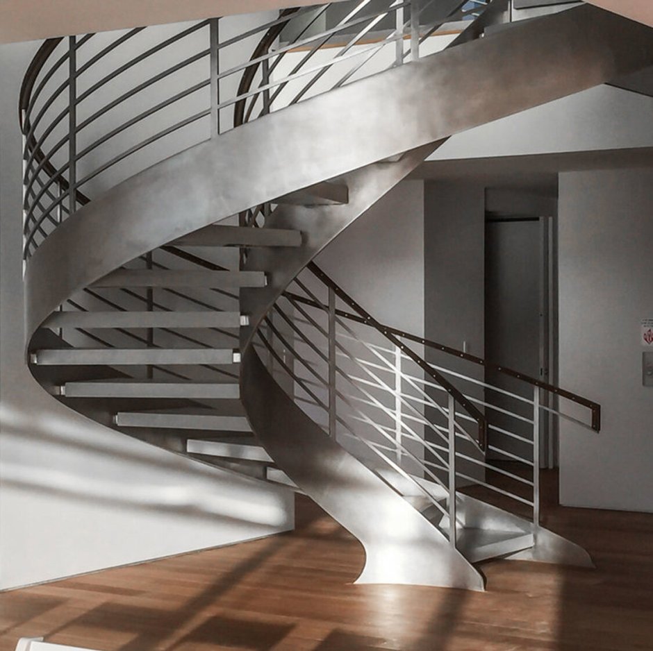 Маршевая пожарная лестница типа п2