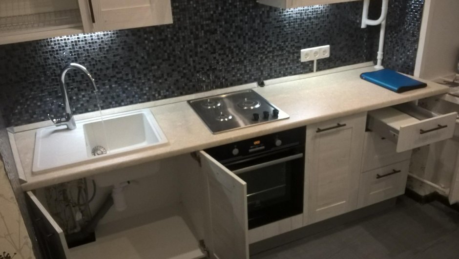 Столешницы на кухню угловые Леруа