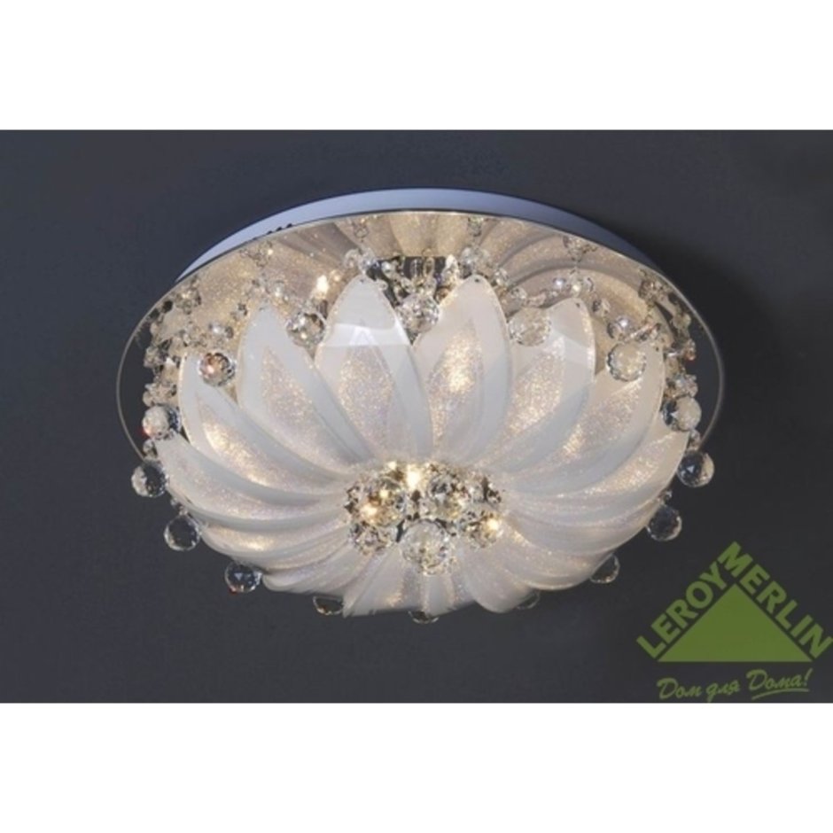 Люстра в спальню Леруа