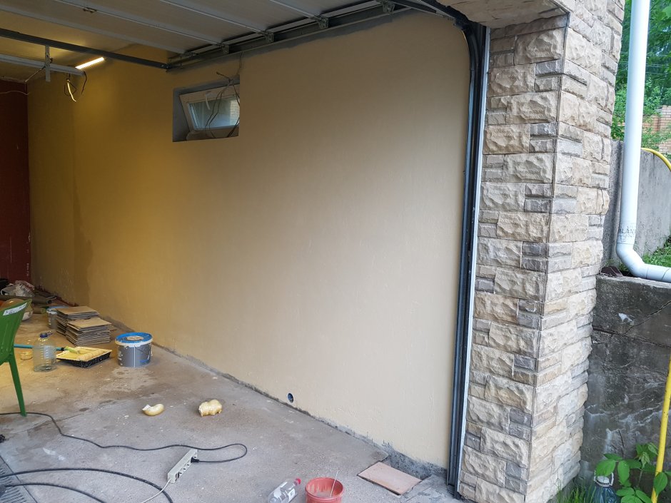 Наружная штукатурка гаража