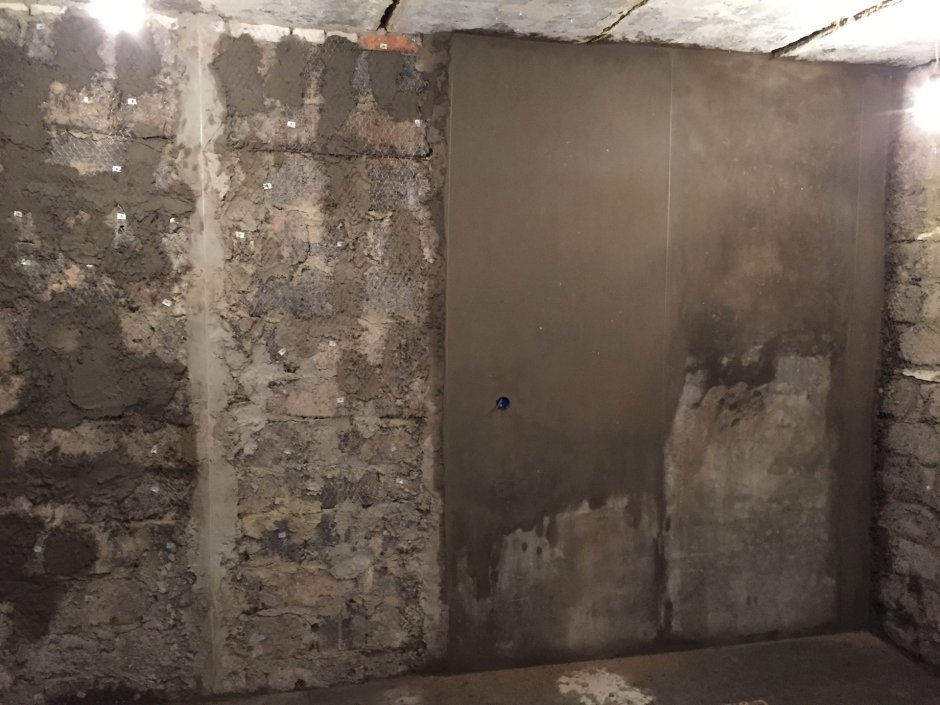 Декоративная штукатурка в гараже