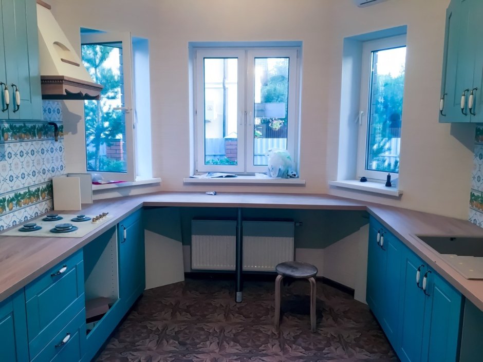 Бирюзовая кухня Леруа Мерлен