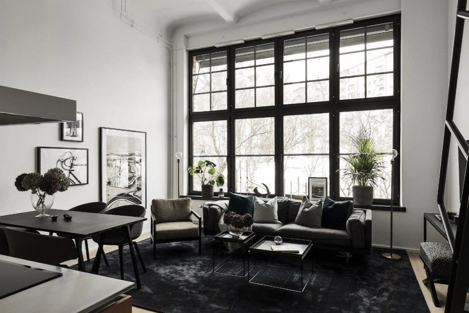 Черные и серые окна в интерьере