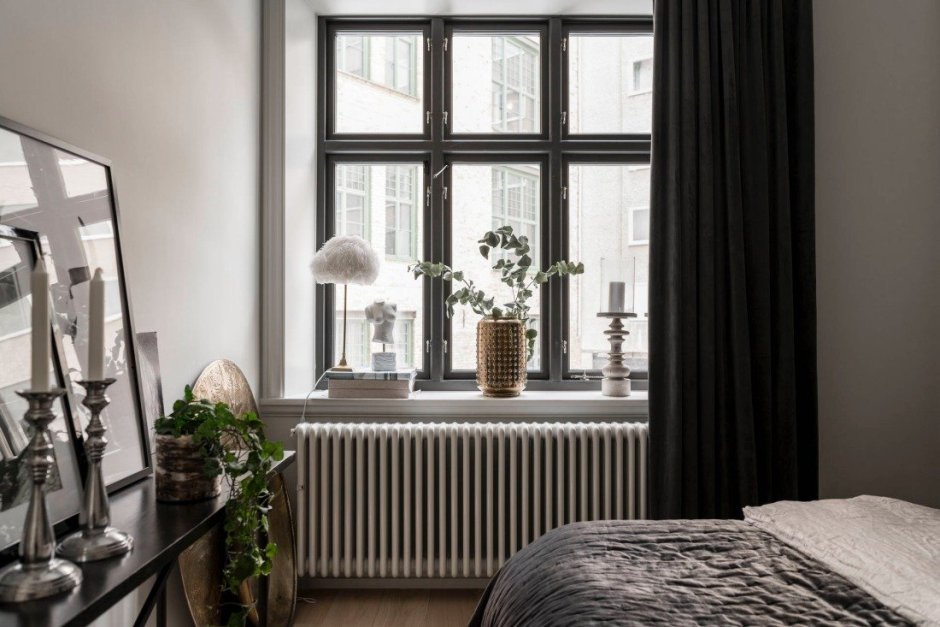 Серые стеклопакеты в интерьере