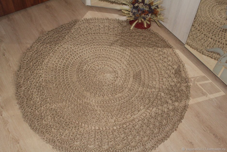 Коврик из джута