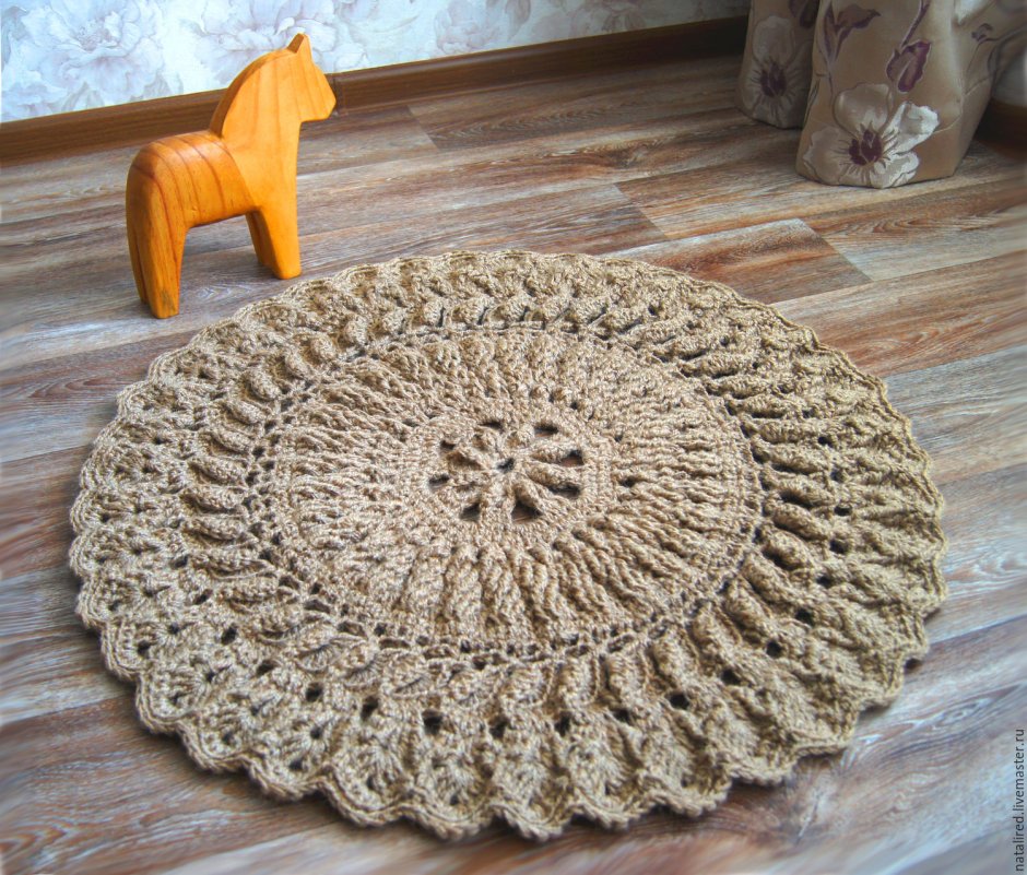 Ковер из полиэфирного шнура Наталья Алимпиева