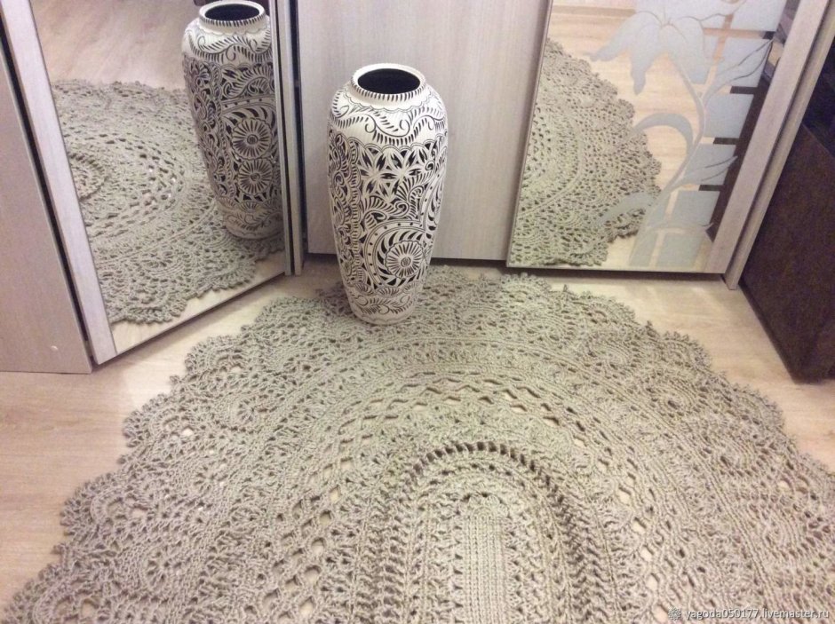 Круглый ковер крючком из шнура