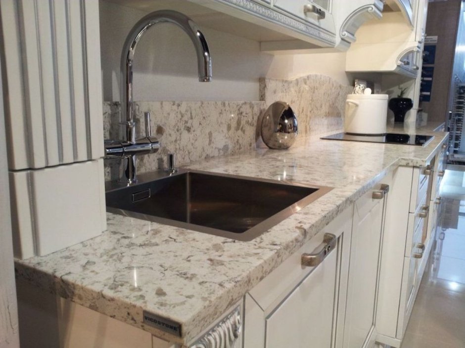 Столешница кварц vicostone bq9418 Serra