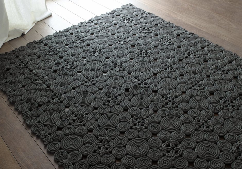 Вязаный ковер