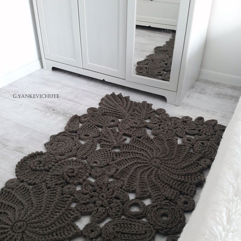 Ковер крючком
