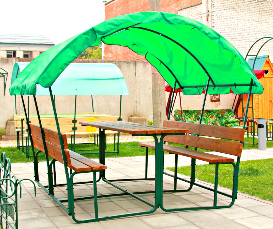 Козырёк над крыльцом Факро