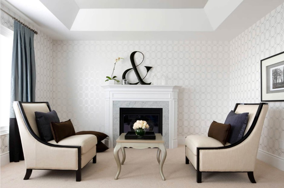 Белые обои в интерьере