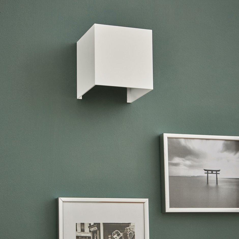 Настенный светильник светодиодный inspire Kubbo