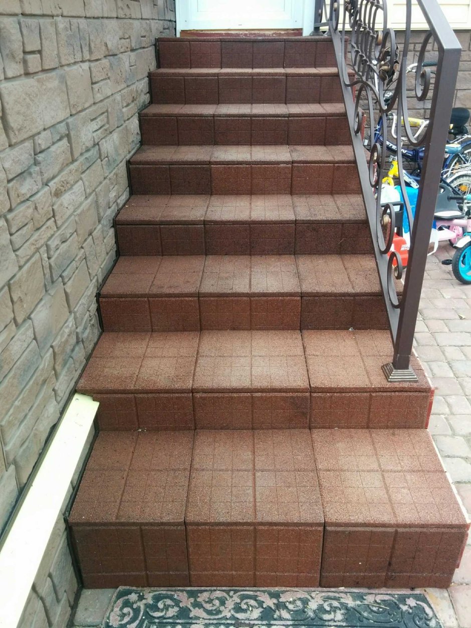 Плитка для ступеней для крыльца нескользящая 30 на 30