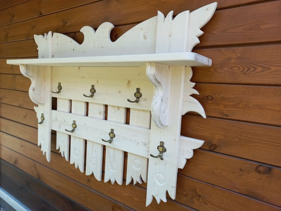 Старинная резная мебель