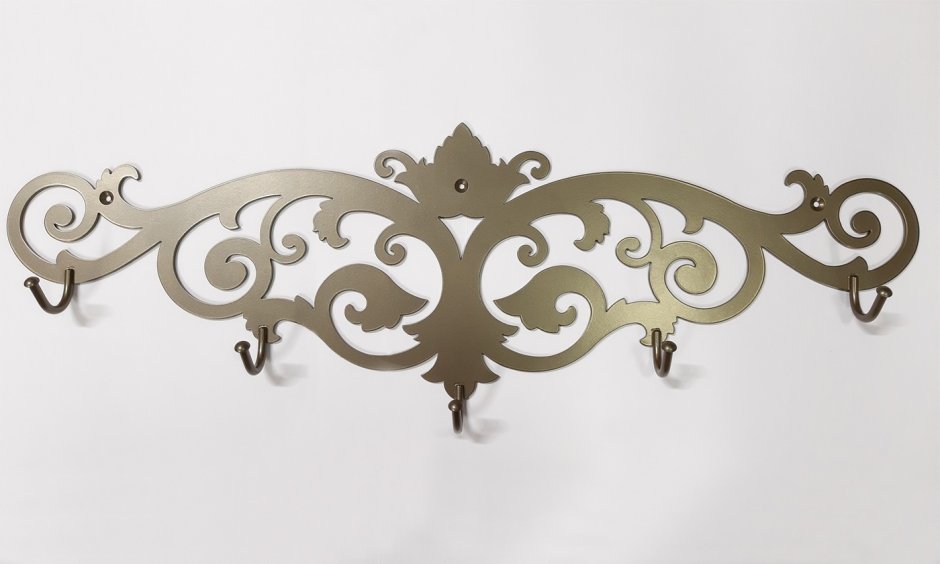 Резная вешалка