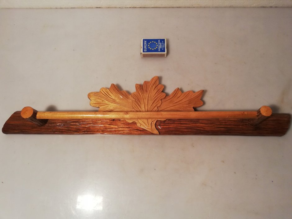 Необычные крючки для одежды