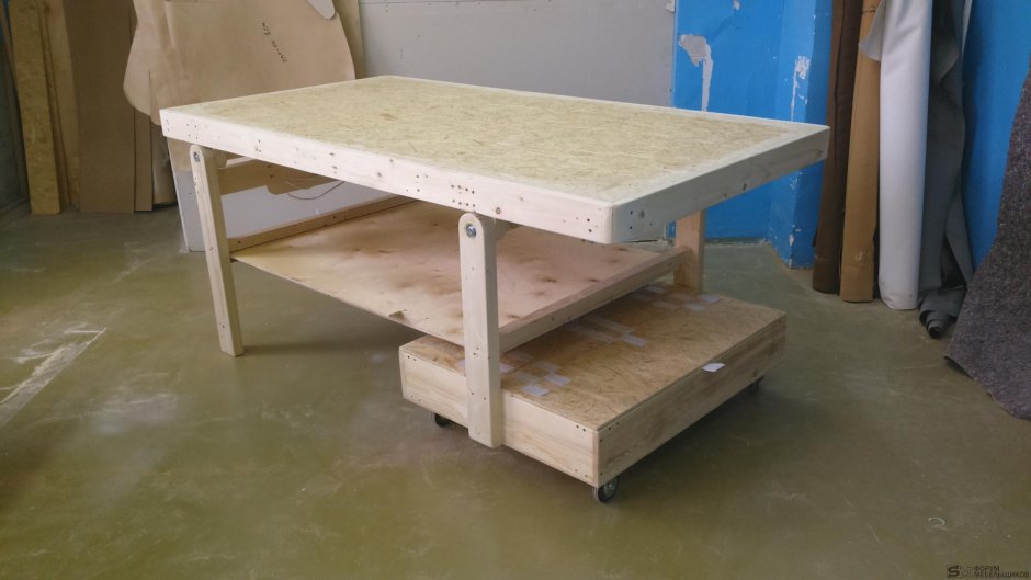 Складной передвижной стол своими руками в мастерскую