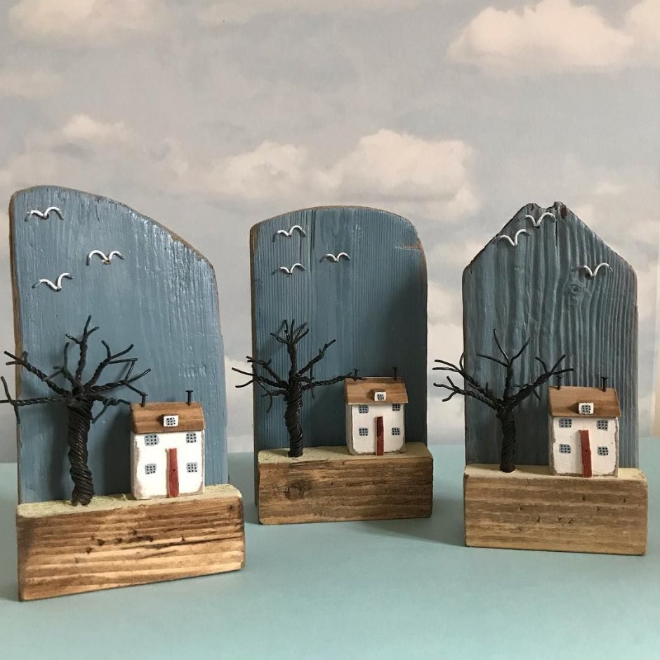 Ключница Маяк из дерева