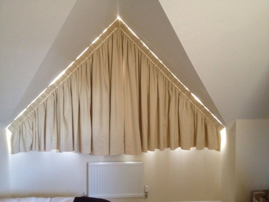 Шторы на треугольные окна
