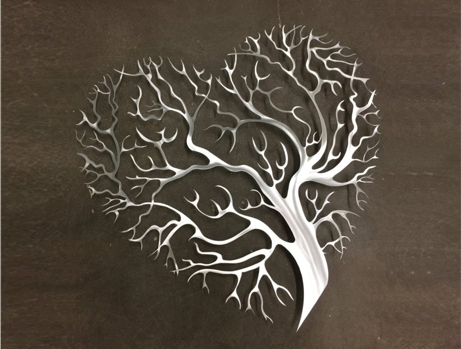 Декоративное дерево из металла