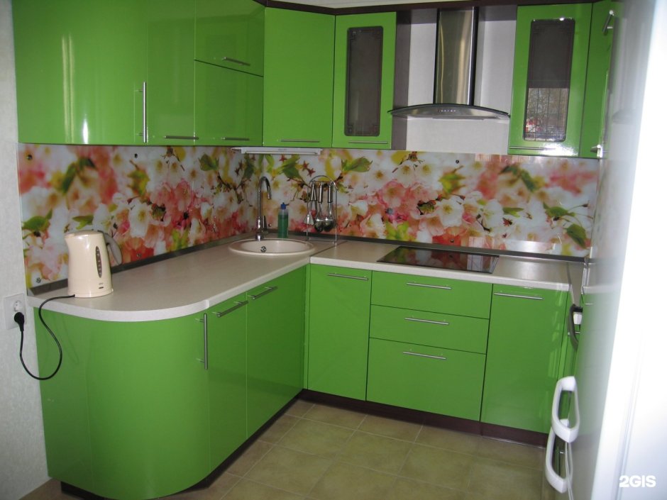 Стеновые панели для зеленой кухни