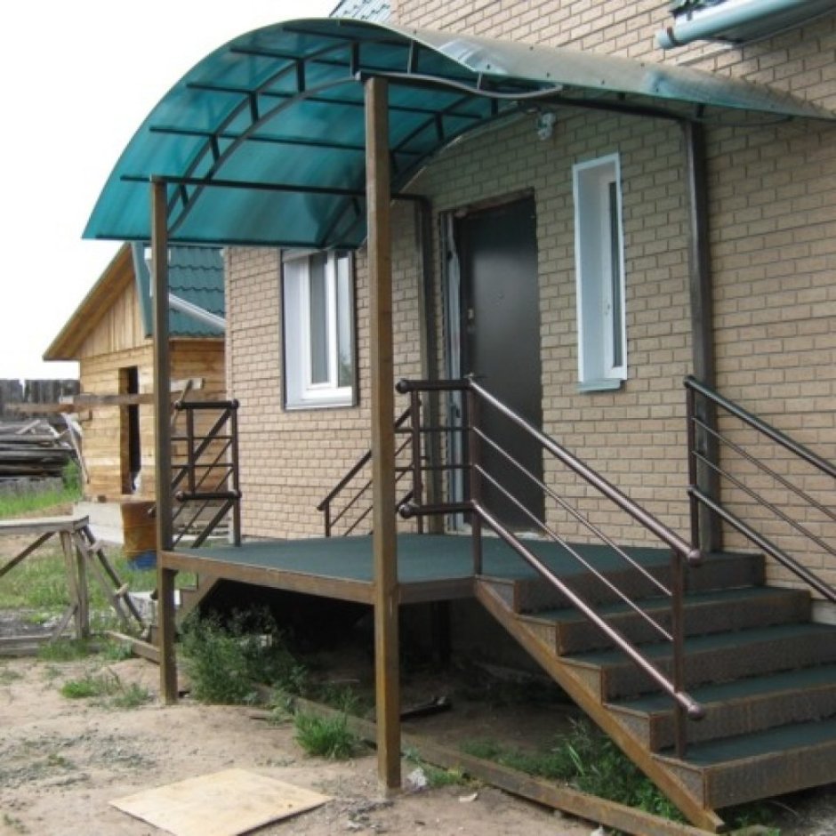 Крыльцо из металла