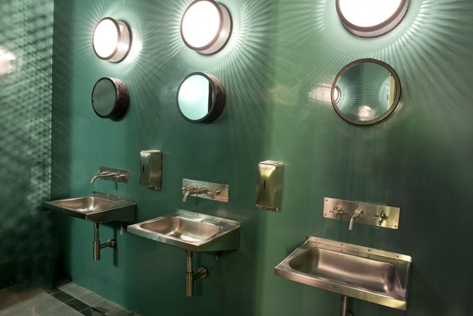 Аксессуары для туалетов в ресторане