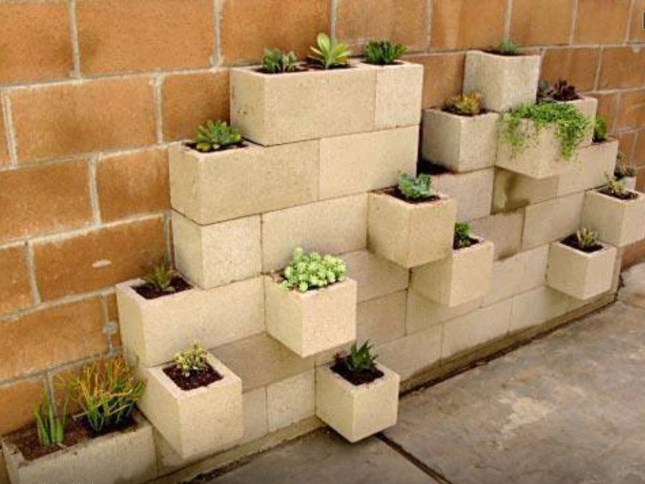 Заборчик для клумбы из шлакоблока