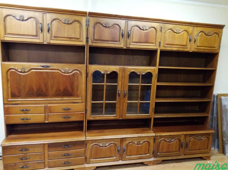 Стенка Питешти Румыния