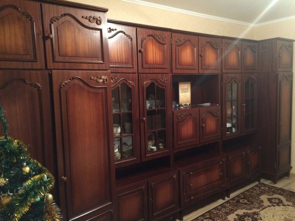 Румынский мебельный гарнитур 60х годов