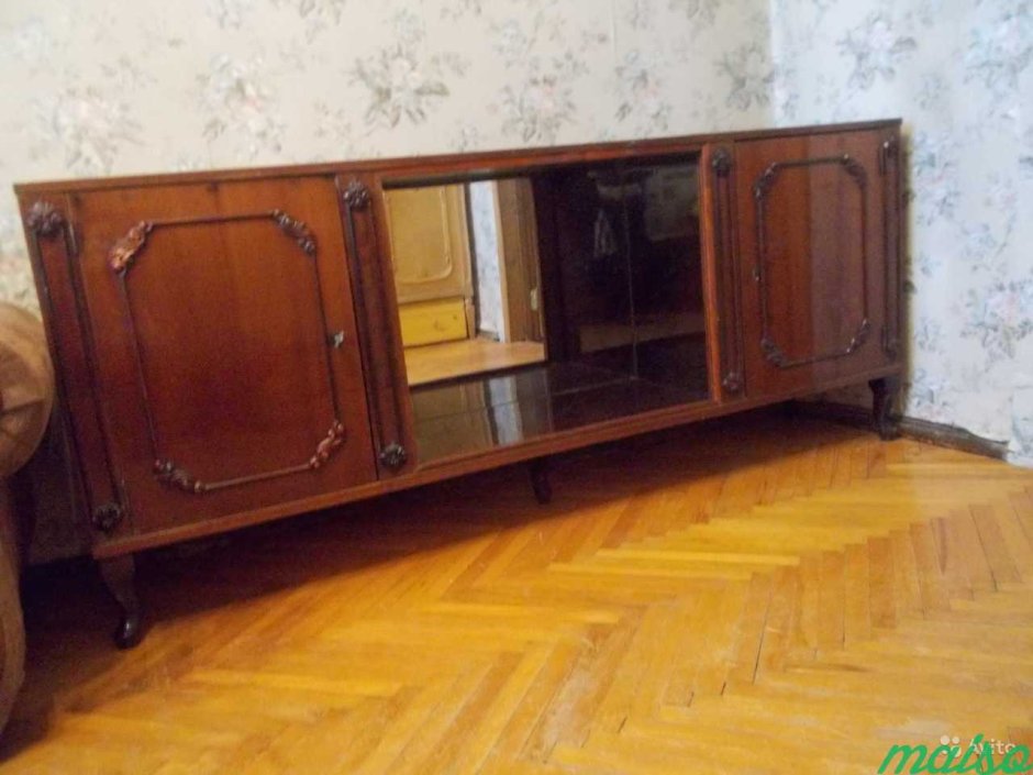 Стенка дуб Югославия