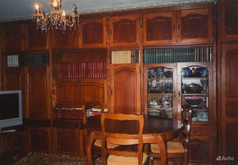 Обставить гостиную в классическом стиле