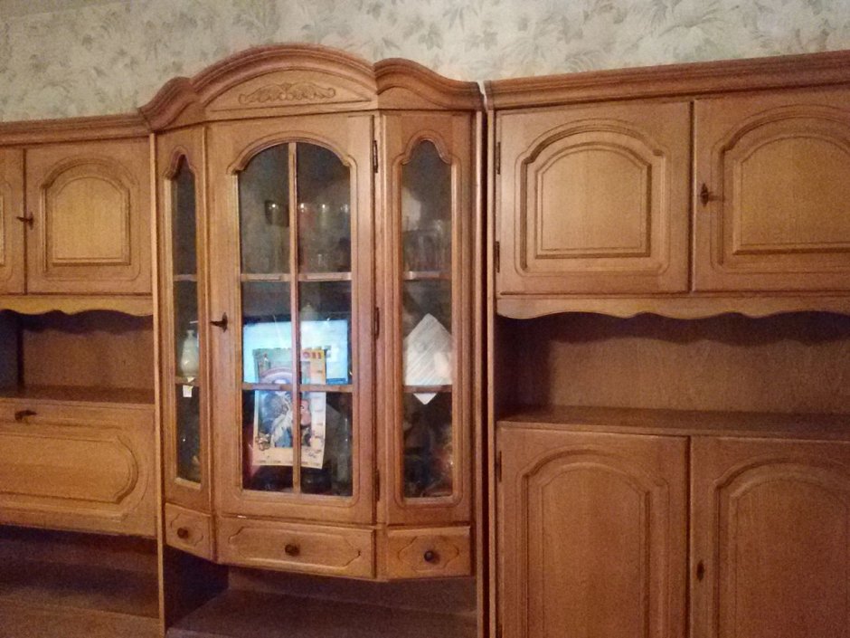 Изабелла румынская стенка