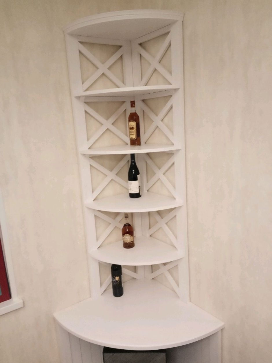 Полка угловая на кухню деревянная