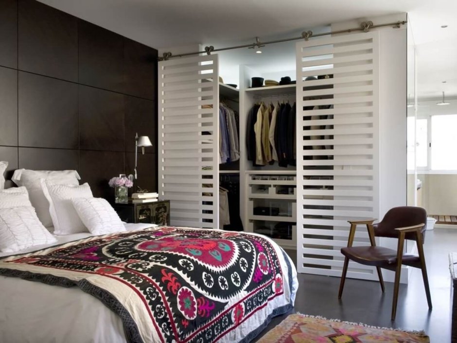 Гардеробная со шторами