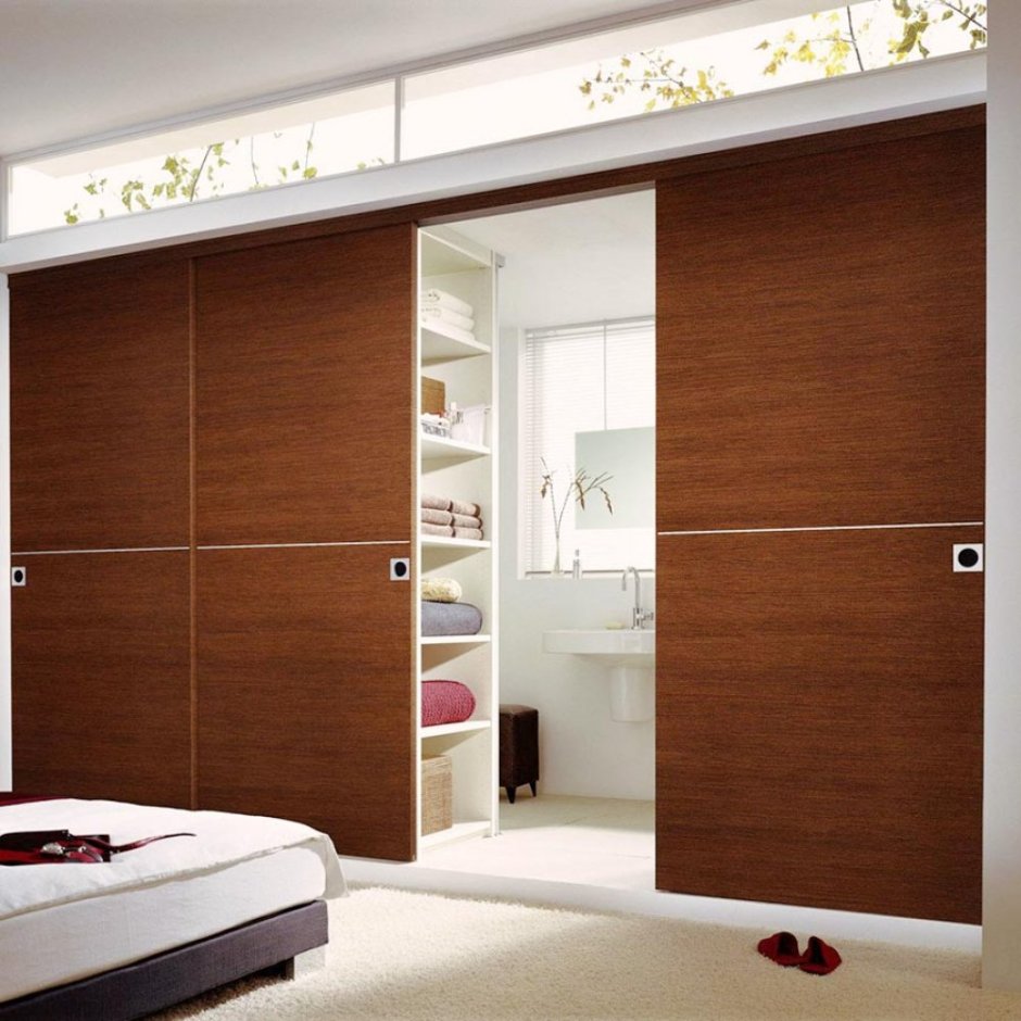 Шкаф в маленькую спальню