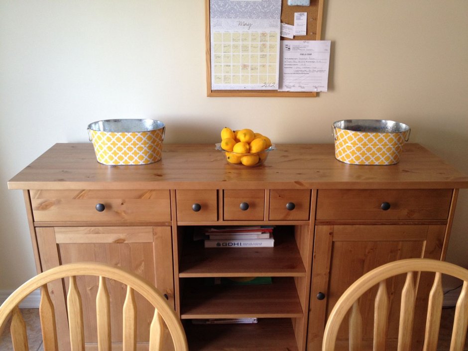 Шкаф витрина икеа ЛЕКСВИК